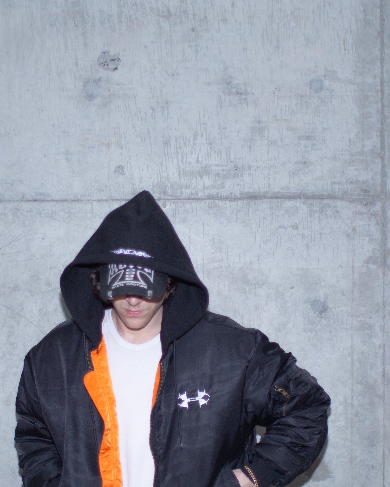 ACTIVEWEAR_BOMBER_JACKET
